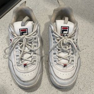 FILA Brand white womens chunky sneakers in SZ 8.